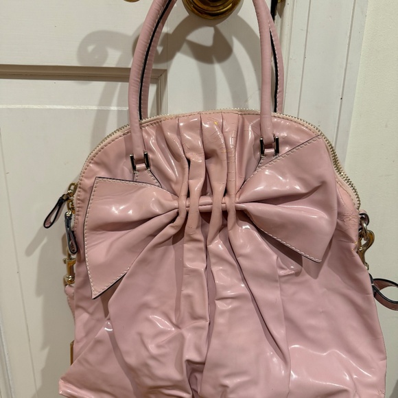 Light Pink Valentino Garavani shoulder purse - Picture 2 of 16